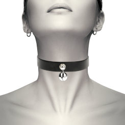 Coquette chic desire - vegan nahka choker with heart