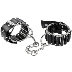 Ohmama fetish - nailon wrist restraints